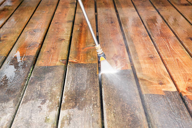 Best Oil Spill Cleanup  in Verona Walk, FL